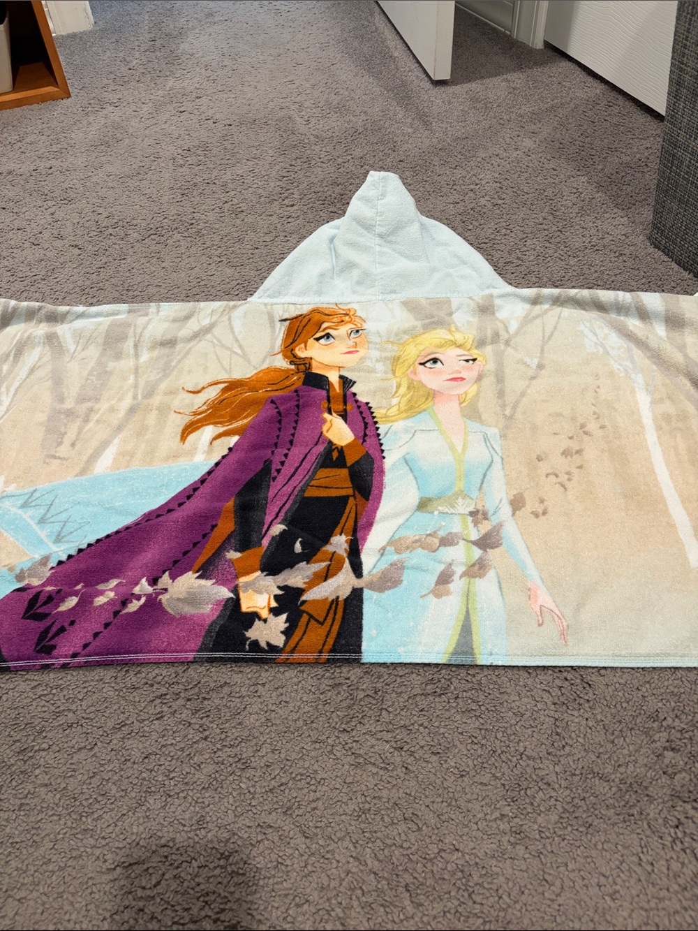 Disney Frozen Hooded Towel with Purple Cape & Light Blue Details